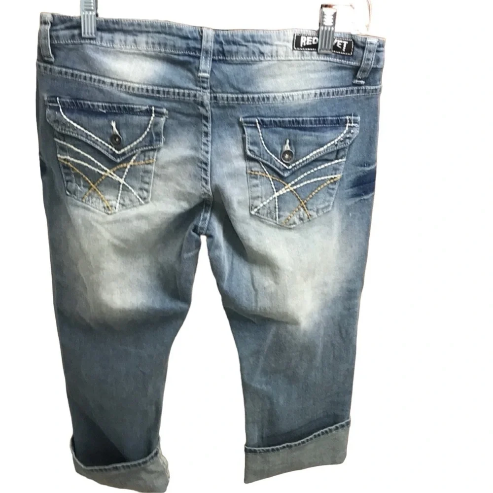 Red Rivet Distressed Capris - Picture 4 of 4